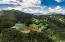 Veduta aerea del lago Calamone in Emilia-Romagna