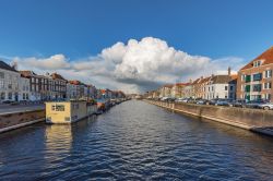 Veduta dal Ponte dei Re sulla marina di Middelburg a Houtkaai, Olanda - © Manninx / Shutterstock.com