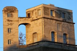Veduta della Torre della Babotte, storico monumento di Montpellier (Francia). Si tratta dei resti dei vecchi bastioni cittadini - © BOULENGER Xavier / Shutterstock.com