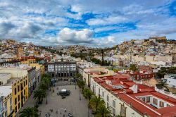 Veduta panoramica di Las Palmas de Gran Canaria (Spagna) dalla Cattedrale di Santa Ana.
