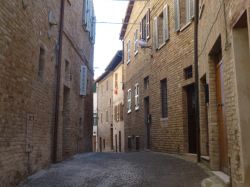 Vicolo centro storico, Urbino