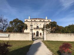 Villa Correr Dolfin a Porcia in Friuli - © Ilariascocco - CC BY-SA 4.0, Wikipedia