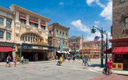 Visitare i parchi a tema degli Universal Studios di Orlando, Florida - Cuore pulsante del turismo della Florida, Orlando lega il suo nome a quello dei parchi a tema ospitati nelle sue vicinanze. ...