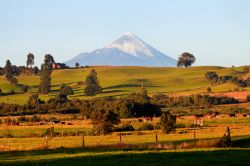 Il Vulcano Osorno si trova in Patagonia, nel sud del Cile, a nord di Puerto Montt.