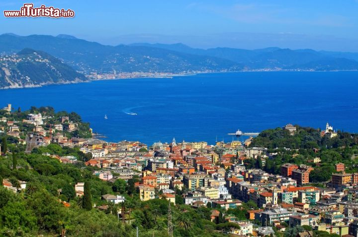 Immagine Santa Margherita Ligure e il golfo di Rapallo Riviera di Levante - © LianeM / Shutterstock.com