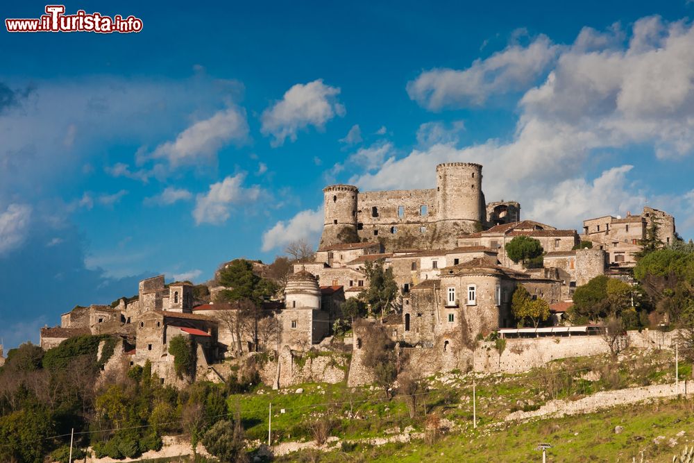 Immagine Scorcio del centro storico di Vairano Patenora in Campania