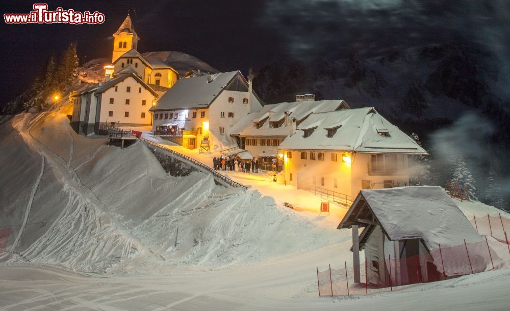 Immagine Tarvisio a Natale: il monte Lussuri avvolto dalla neve