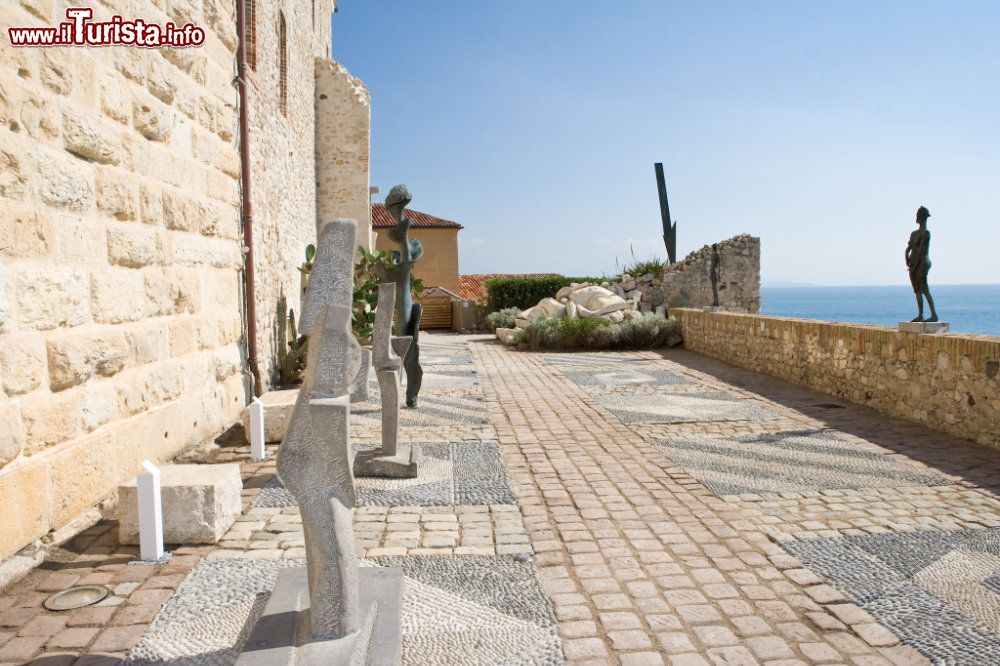 Immagine Terrazza del Museo picasso ad Antibe, Foto JL Andral
