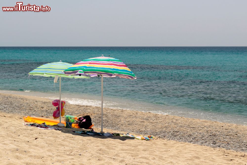 Immagine Un tratto di spiaggia libera a Ricadi nei pressi di Capo Vaticano in Calabria