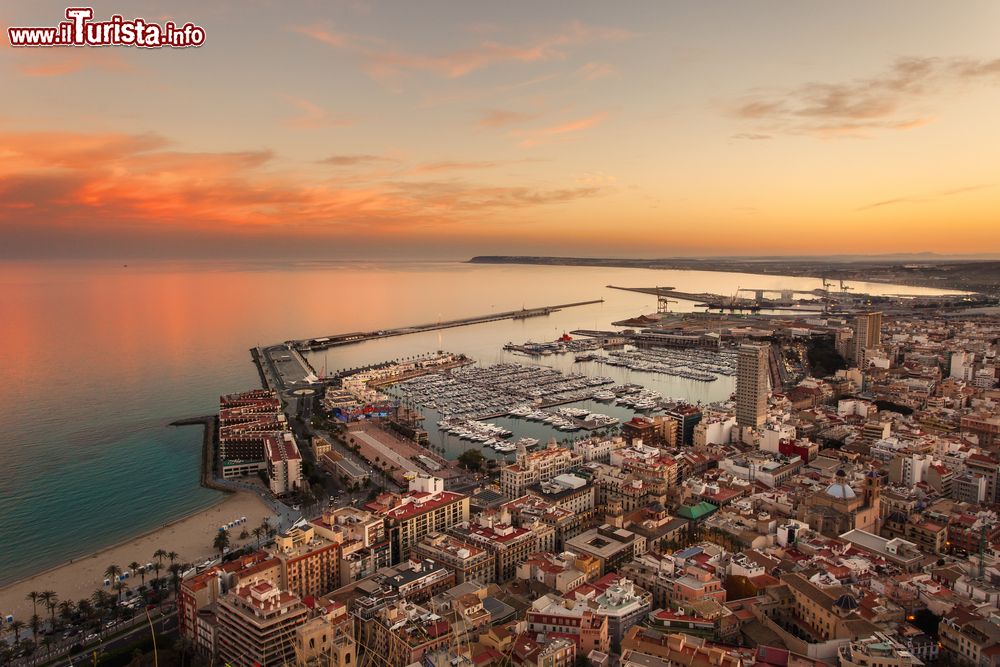 Le foto di cosa vedere e visitare a Alicante