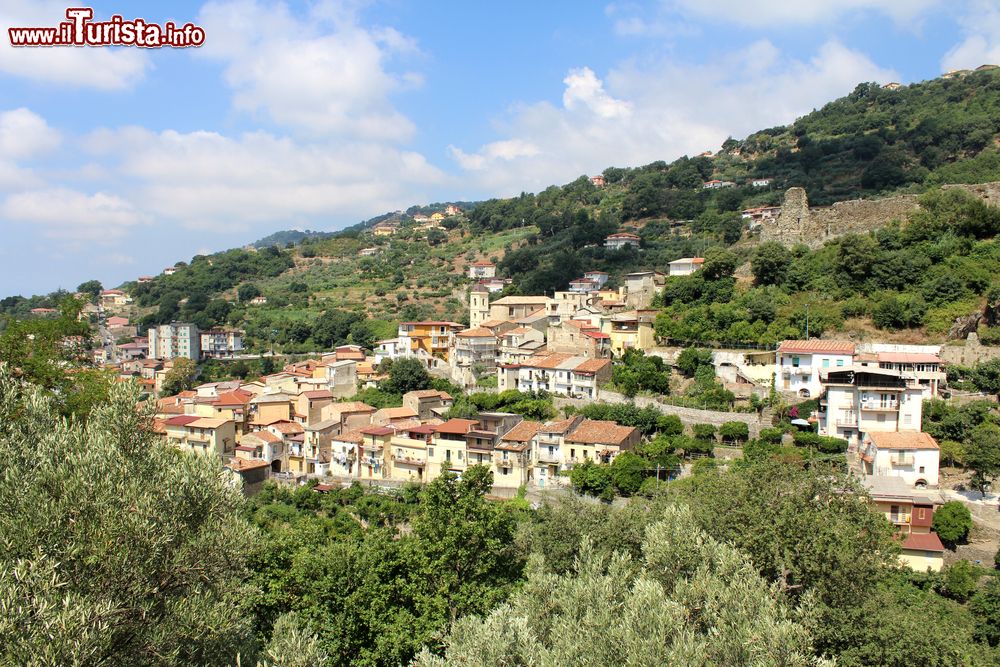 Immagine Uno scorcio panoramico di un quartiere di  Lamezia Terme in Calabria