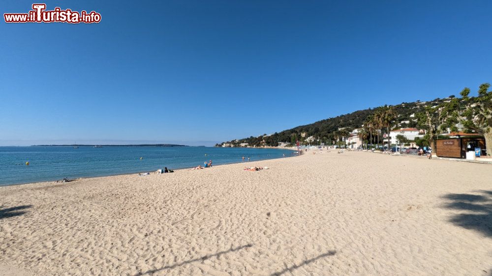 Immagine Vallauris, la Plage Picasso, Costa Azzura - Foto Deborah Terrin