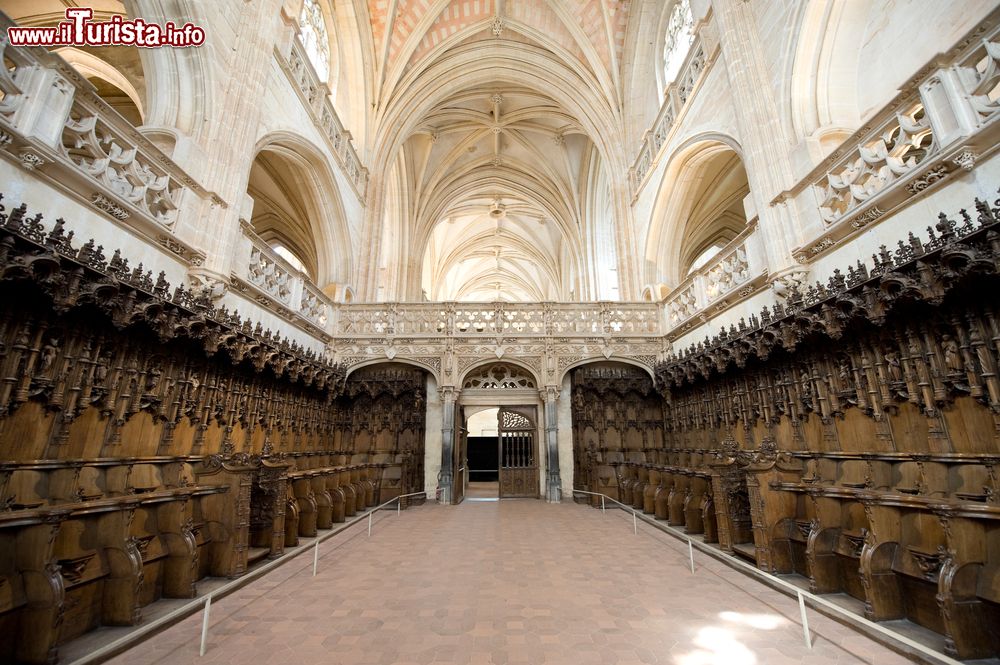 Immagine Veduta del coro ligneo nella chiesa di Brou, Bourg-en-Bresse, Francia.