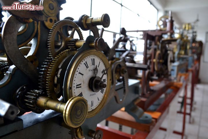 Immagine Il Museo de Relojería y Autómatas “Alberto Olvera Hernández”, è oggi uno dei più visitati di Zacatlán. Si trova ll'interno della fabbrica di orologi "Relojes Centenario".