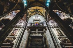 Fotografia dell'interno del Duomo di Milano, ...