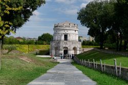 La tomba di Teodorico, il re dei Goti sepolto ...