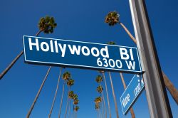 Cartello stradale della Hollywood Boulevard - © turtix / Shutterstock.com
