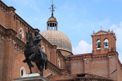 Cupola e transetto della Basilica dei Santi Giovanni e Paolo di Venezia - © Anita Huszti
/ Shutterstock.com