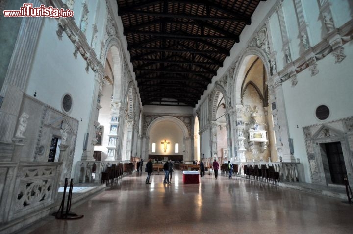 Immagine Il Tempio Malatestiano, il capolavoro del rinascimento a Rimini. Il Duomo fu costruito per volontà dei Malatesta sulla esistente chiesa gotica francescana.