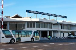 Aeroporto di Monastir, si trova alle spalle della vicina spiaggia di Skanes, una delle più conosciute della Tunisia - © Kekyalyaynen / Shutterstock.com 