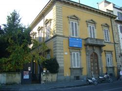 La facciata esterna di casa Siviero, il museosul Lungarno di Firenze