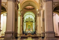 Interno dell'Abbazia di Santa Giustina a Padova - © Renata Sedmakova / Shutterstock.com 