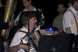 Un gruppo musicale klezmer nel quartiere ebraico ...