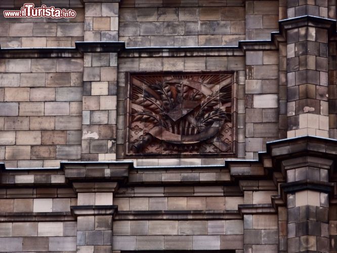 Immagine Dettaglio dell'edificio dell'Accademia delle Scienze di Riga - © Monica Mereu