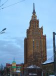 Accademia delle Scienze , il tipico grattacielo in architettura sovietica (Stalinista) a Riga, Lettonia - © Monica Mereu