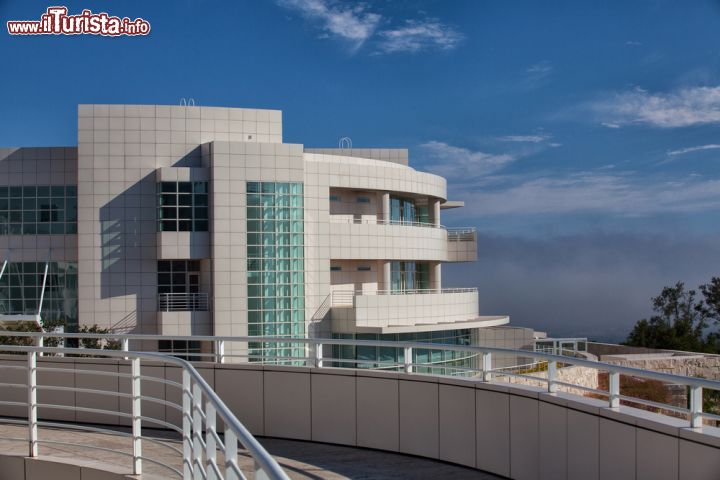 Immagine La visiita al museo Getty è uno dei must per chi sale in collina fino al Getty Center di Los Angeles  - © Capture Light / Shutterstock.com