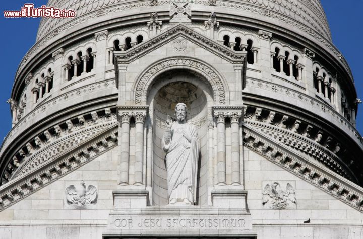 Immagine Dettaglio della facciata della basilica del Sacrè-Coeur a Montmartre (Parigi) - © Timur Kulgarin / Shutterstock.com