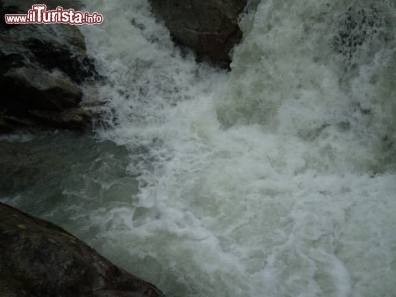 Immagine Sentiero dell'Acqua in Val Nambrone (crediamo...non ne siamo sicuri...forse era la Val di Genova)