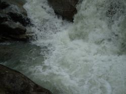 Sentiero dell'Acqua in Val Nambrone (crediamo...non ...