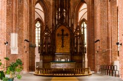 L'altare principale della chiesa luterana di San Pietro a Riga - © Anton_Ivanov / Shutterstock.com 