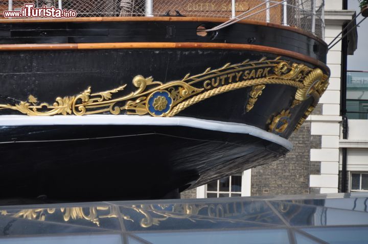 Immagine La decorata Poppa del Cutty Sark, la nave museo che si puà visitare a Greenwich (a Londra)