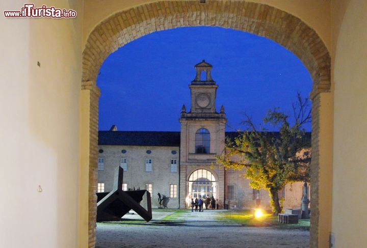 Immagine Csac Parma, ecco la caffeteria del Centro Studi Archivio Comunicazione, il museo è ubicato nella Certosa di Valserena, a nord della città