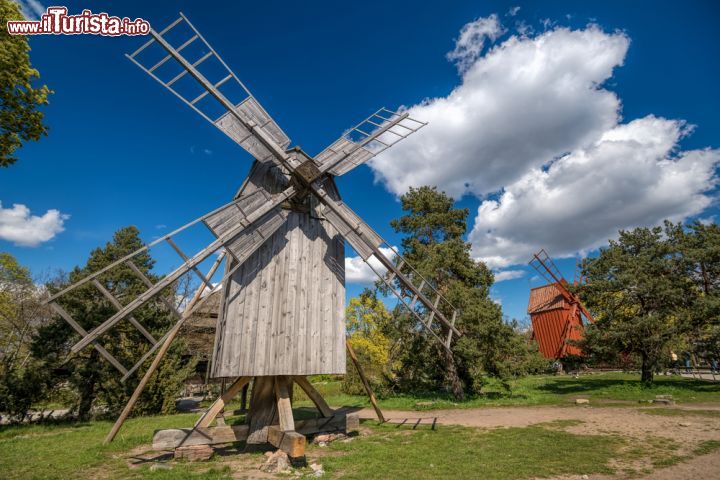 Immagine E' il primo museo all'aperto della storia: parliamo dello Skansen Museum, ideato e costruito alla fine del 19° secolo sull'isola di Djurgården a Stoccolma - © IvanKravtsov / Shutterstock.com