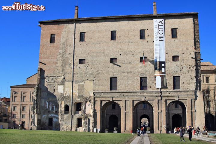 Cosa vedere e cosa visitare Palazzo della Pilotta