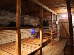 La ricostruzione fedele di un Gulag al Museo dell'Occupazione della Lettonia, a Riga. Qui dentro trascorreva la prigionia un numero imprecissato di carcerati, con condizioni igienico-sanitarie ...