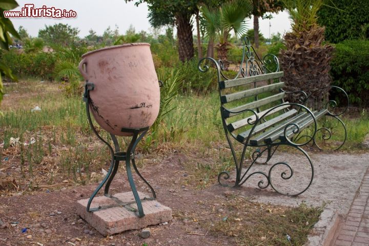 Immagine Un particolare del parco dei Giardini Menara a Marrakech (Marocco)- © Matyas Rehak / Shutterstock.com