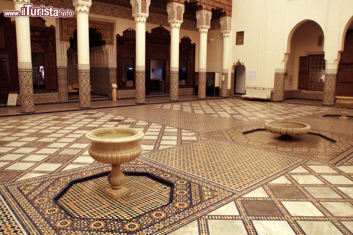 Immagine L'architettura marocchina è protagonista al Museo di Marrakech, in Marocco - © Dainis Derics / Shutterstock.com