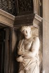 Una statua del portico della Biblioteca nazionale Marciana a Venezia - © Phant / Shutterstock.com