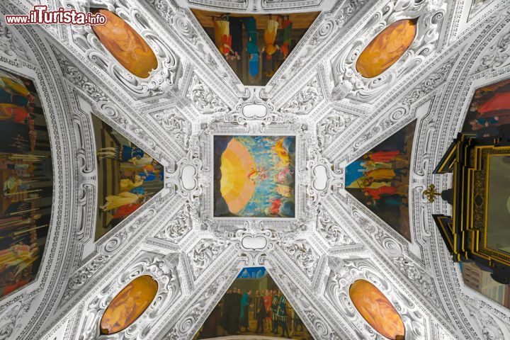 Immagine I soffitti decorati della residenza di Salisburgo- © Anibal Trejo / Shutterstock.com