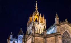 Un recente sistema di illuminazione esterna della ...
