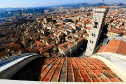 Uno dei momenti salienti della visita al Duomo di Firenze è la salita alla Cupola del Brunelleschi: il panorama di Firenze dalla sua sommità è straordinario - © ...