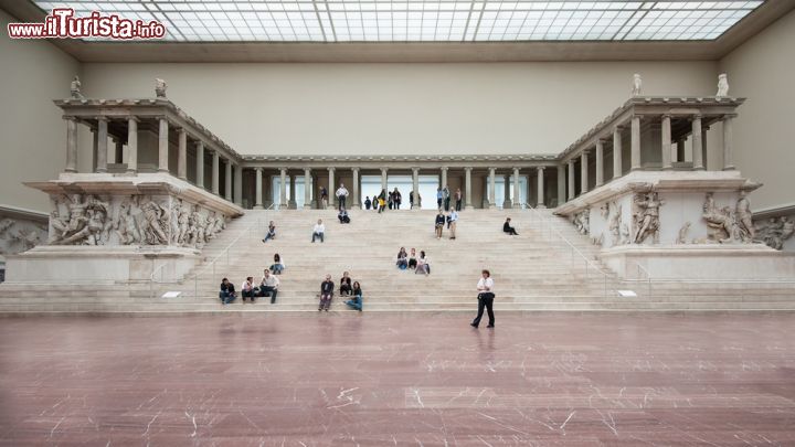 Immagine Altare di Pergamo a Berlino - pio3 / Shutterstock.com