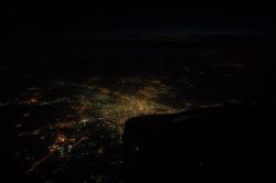 Damasco in volo, di notte