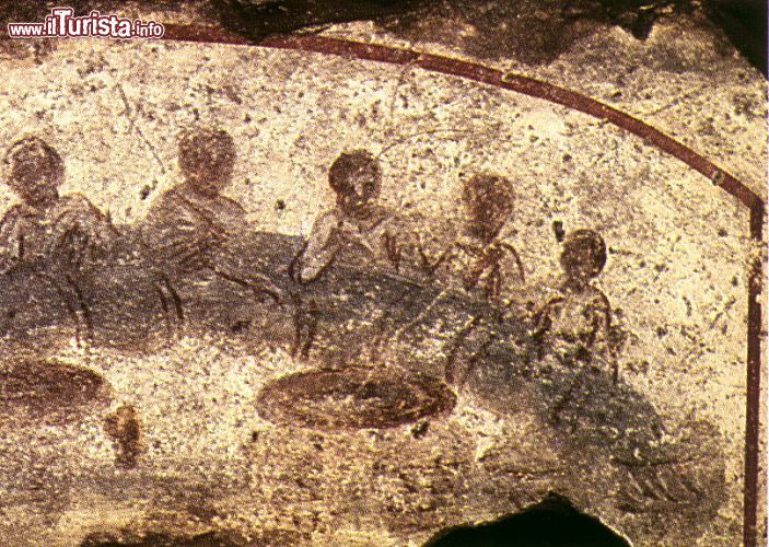 Immagine Affresco all'interno delle Catacombe di San Callisto a Roma - © Wikimedia Commons.