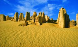 I pinnacoli di Cervantes: Pinnacles Desert in ...
