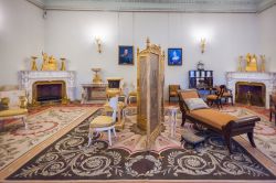Gli arredamenti lussuosi degli Zar si possono ammirare all'interno del Palazzo d'Inverno a San Pietroburgo - © Anton_Ivanov / Shutterstock.com 